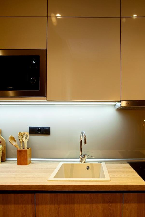Designer Apartments Close To The Center + Free Parking Thessalonique Extérieur photo